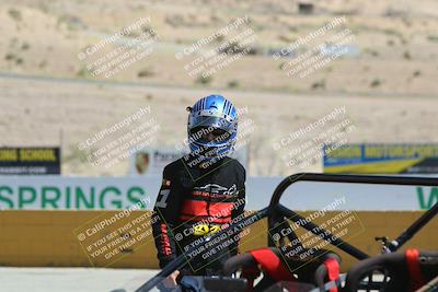 media/May-18-2022-Open Track Racing (Wed) [[f96b7d3cf4]]/Around the Pits/